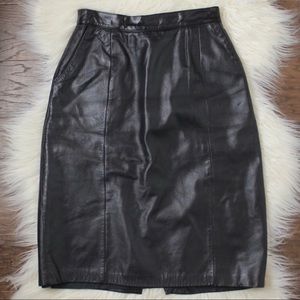 Wilson's Leather Black Vintage Leather Pencil Skirt